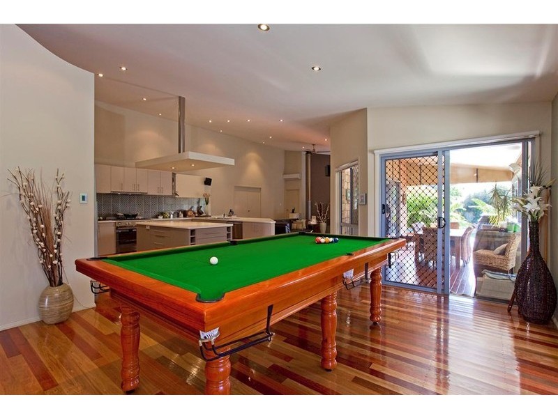 20 Kimbolton Drive, Redland Bay QLD 4165