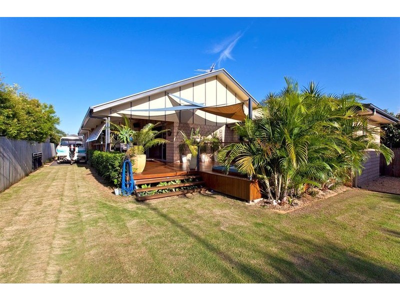 20 Kimbolton Drive, Redland Bay QLD 4165