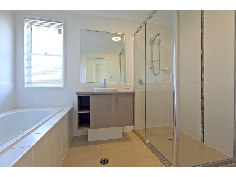 5 Torello Crescent, Victoria Point QLD 4165