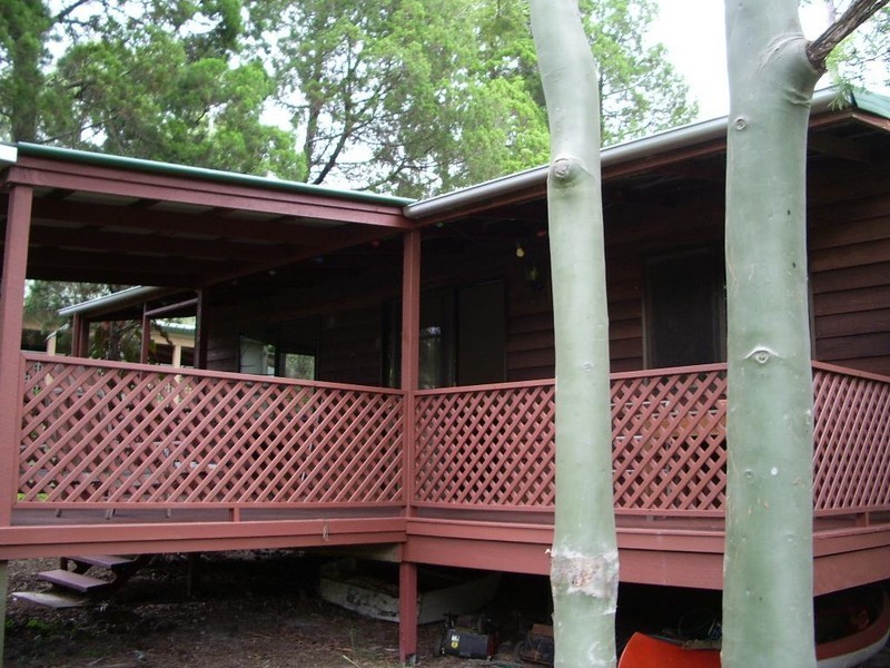 39 Phillips Street, Coochiemudlo Island QLD 4184