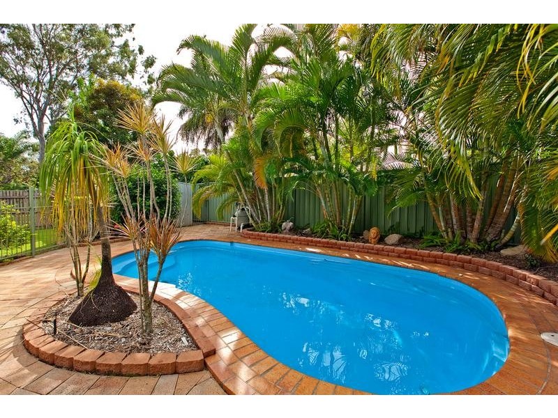 3 Maureen Street, Thorneside QLD 4158