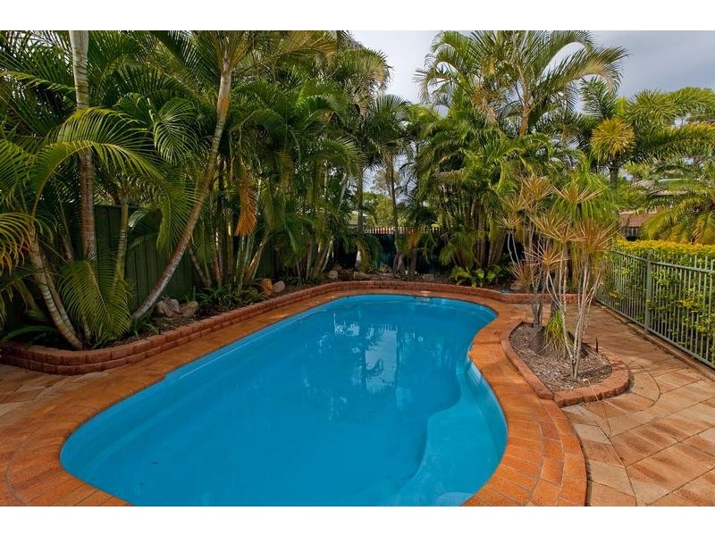 3 Maureen Street, Thorneside QLD 4158