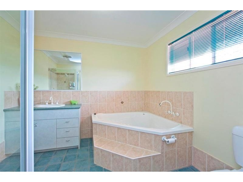 93 Morris Circuit, Thornlands QLD 4164