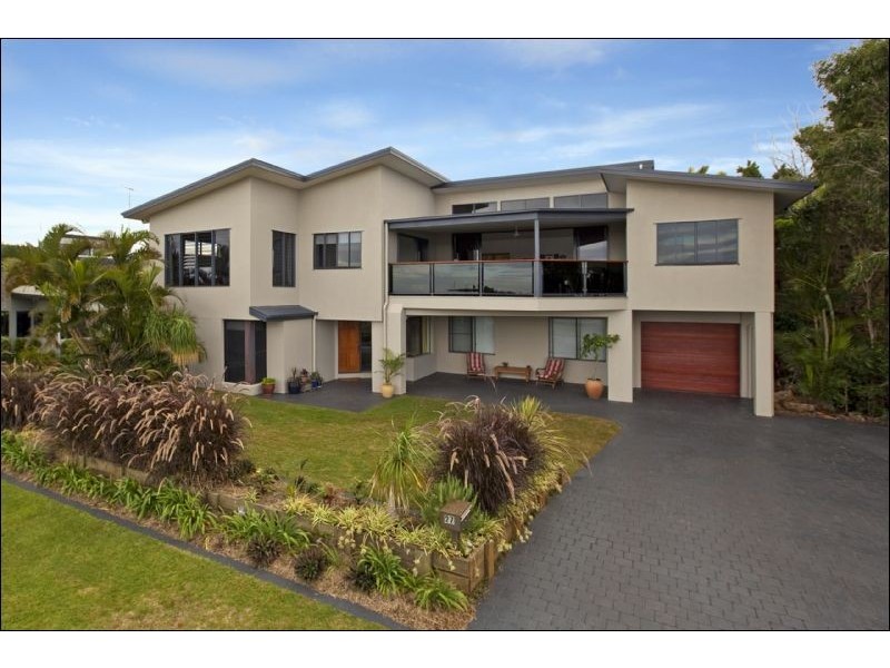 27 Orana Esplanade, Victoria Point QLD 4165