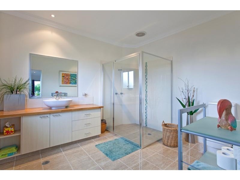 27 Orana Esplanade, Victoria Point QLD 4165