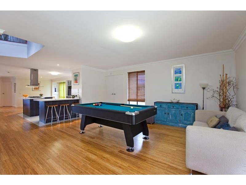 27 Orana Esplanade, Victoria Point QLD 4165
