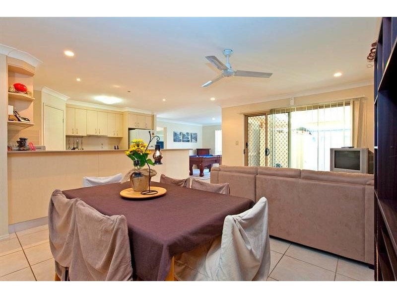 7 Timkelnik Crescent, Victoria Point QLD 4165