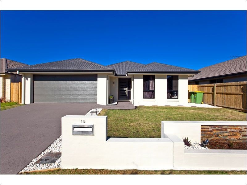 16 Butternut Circuit, Thornlands QLD 4164