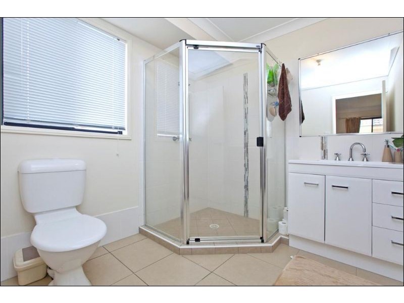 16 Butternut Circuit, Thornlands QLD 4164