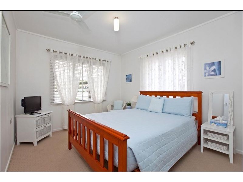 99 Colburn Avenue, Victoria Point QLD 4165