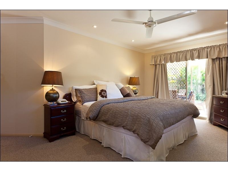 10 Daydream Street, Redland Bay QLD 4165