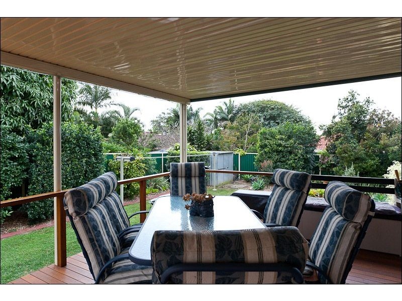 85 Benfer Road, Victoria Point QLD 4165