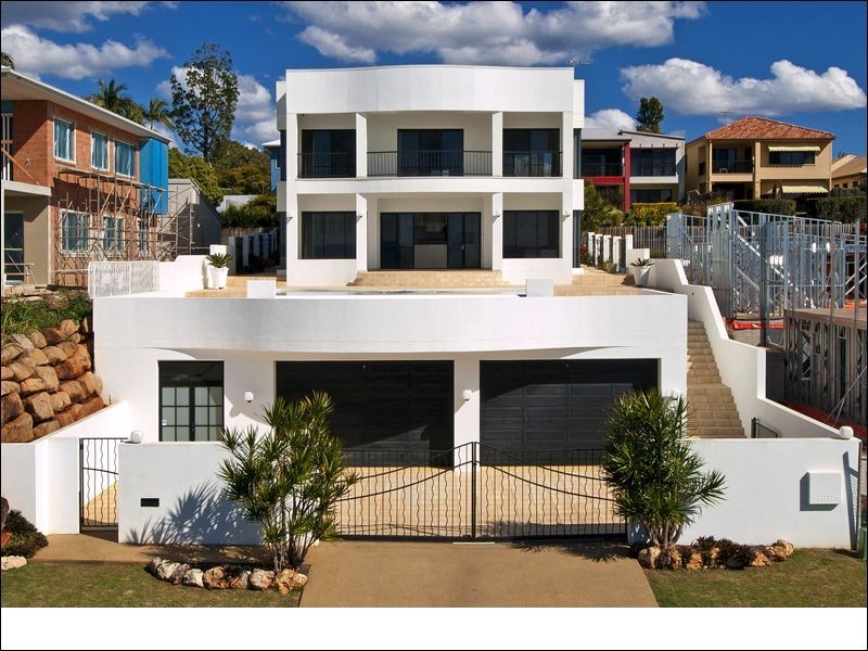 37 Esplanade, Redland Bay QLD 4165