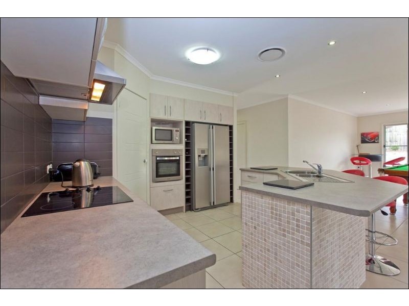 26 Lyndhurst Place, Thornlands QLD 4164