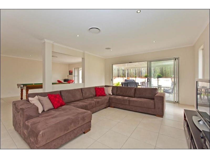 26 Lyndhurst Place, Thornlands QLD 4164