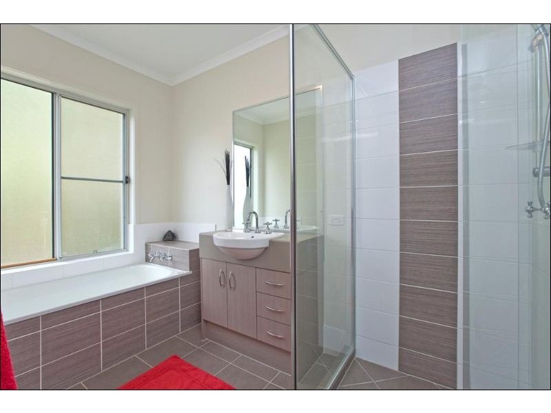 26 Lyndhurst Place, Thornlands QLD 4164