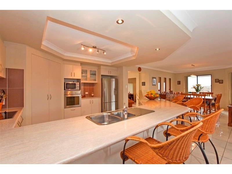 38 Tudar Place, Thornlands QLD 4164