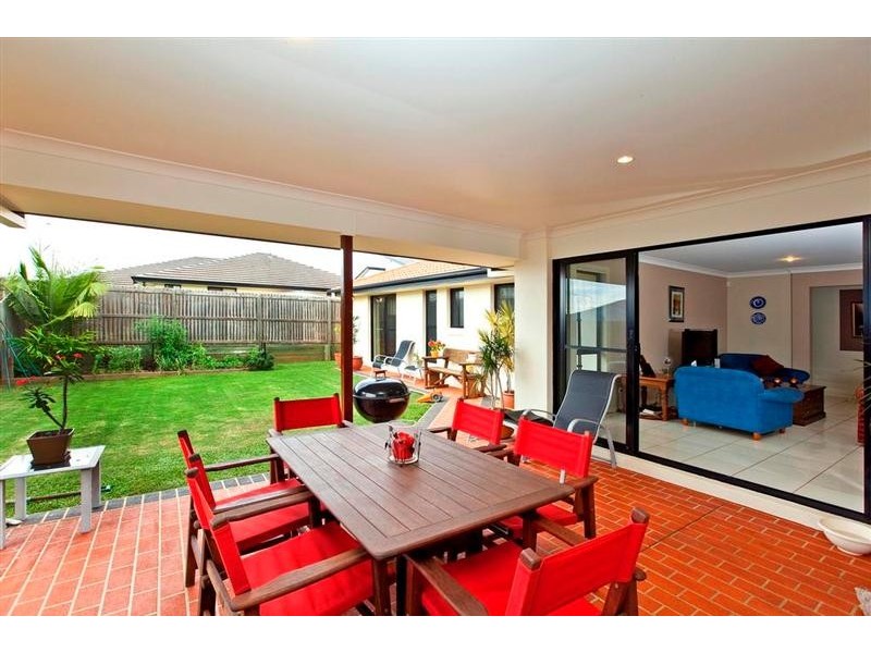 38 Tudar Place, Thornlands QLD 4164