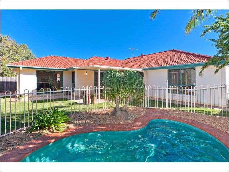 10 Ralph Street, Cleveland QLD 4163