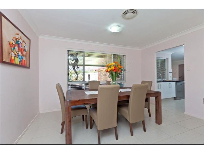 15 Champagne Crescent, Thornlands QLD 4164
