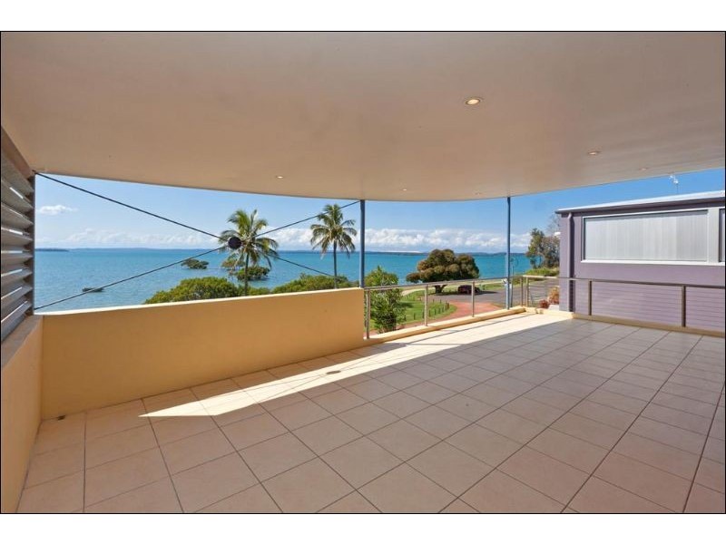 27 Esplanade, Redland Bay QLD 4165