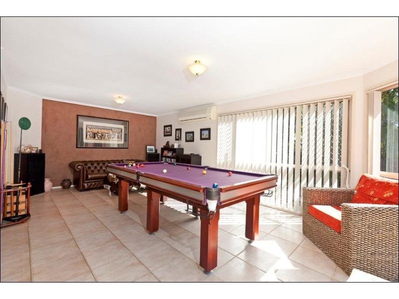 16 Irene Court, Redland Bay QLD 4165