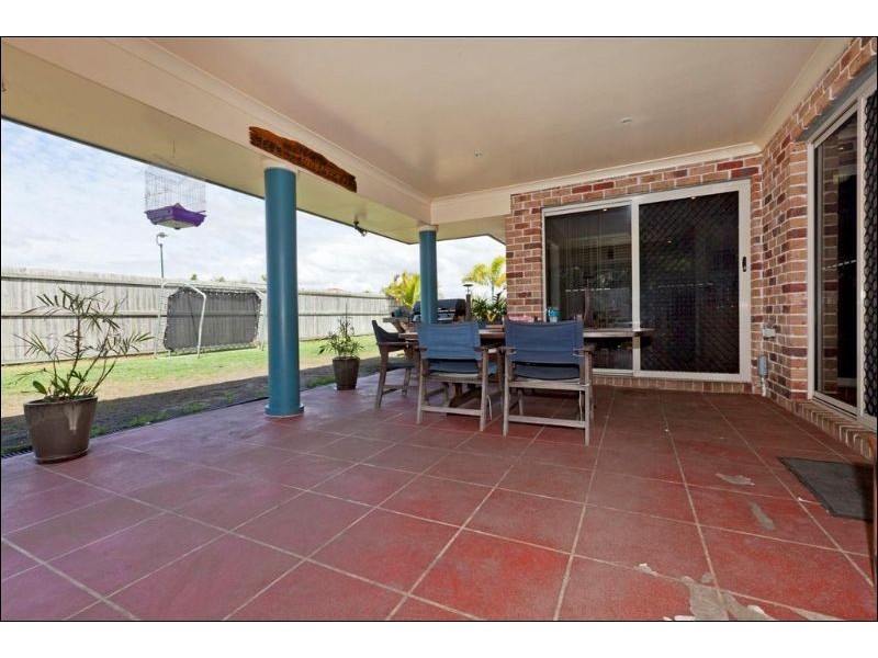 7 Ridgevale Street, Victoria Point QLD 4165