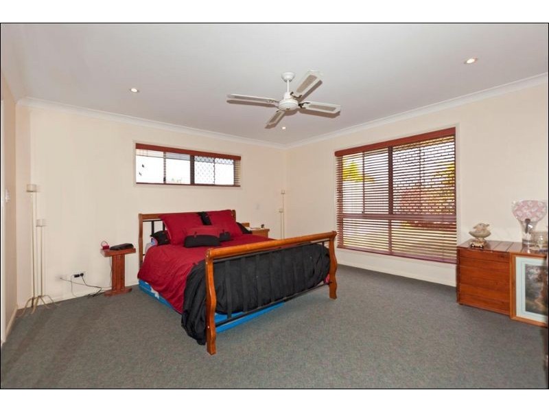 7 Ridgevale Street, Victoria Point QLD 4165