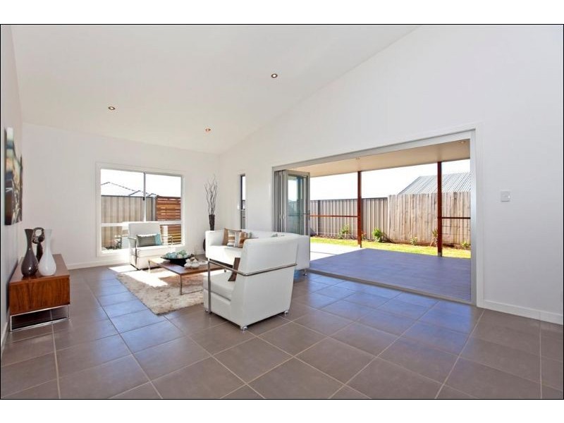 22 Parklane Road, Victoria Point QLD 4165