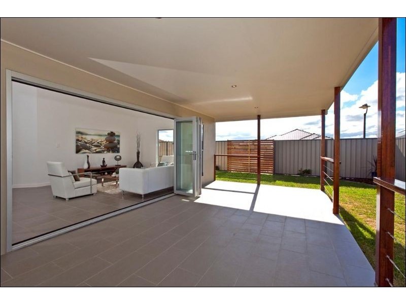 22 Parklane Road, Victoria Point QLD 4165