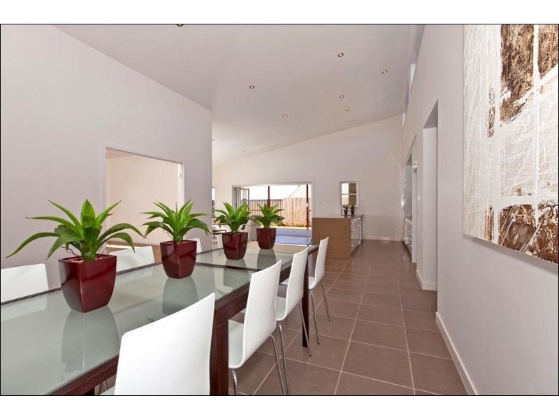 22 Parklane Road, Victoria Point QLD 4165