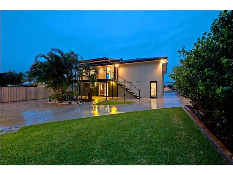 341 Bloomfield Street, Cleveland QLD 4163