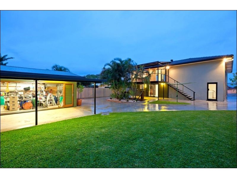 341 Bloomfield Street, Cleveland QLD 4163