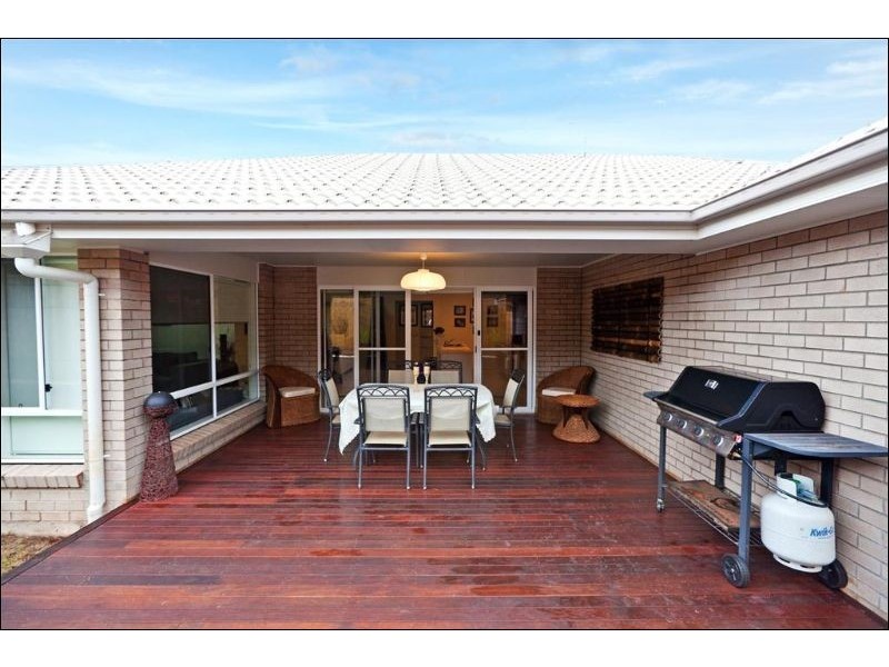 16 Parklane Road, Victoria Point QLD 4165