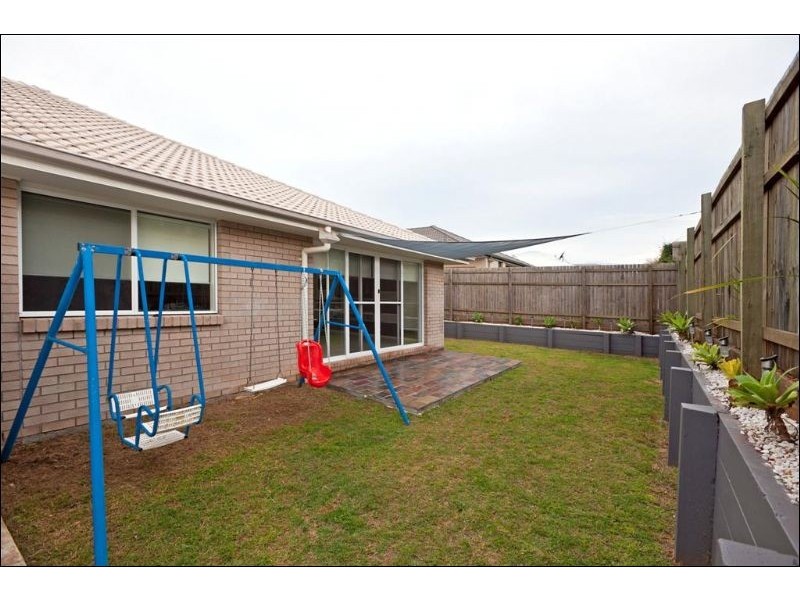 16 Parklane Road, Victoria Point QLD 4165