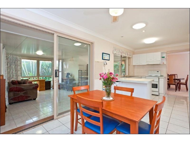 1 Gum Nut Court, Victoria Point QLD 4165