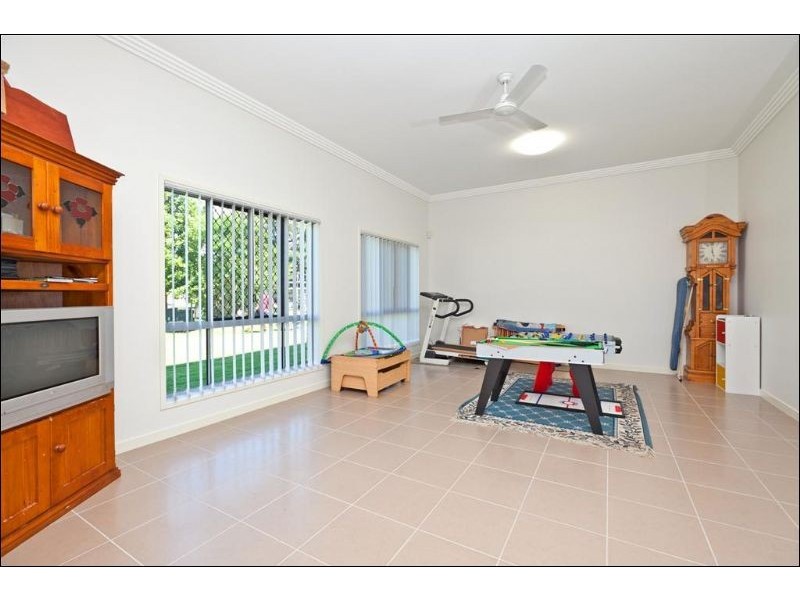 1A Wilmott Street, Victoria Point QLD 4165