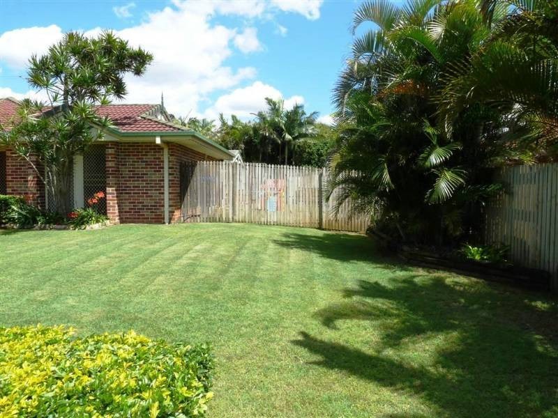 64 School Road, Victoria Point QLD 4165