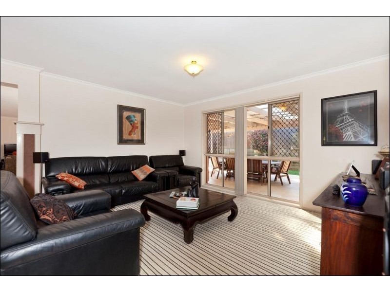 16 Irene Court, Redland Bay QLD 4165