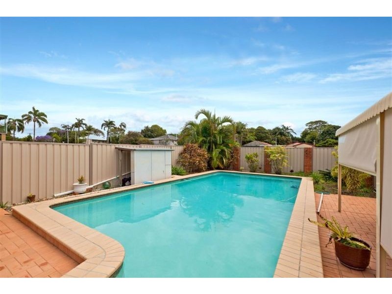 5 Russell Street, Cleveland QLD 4163