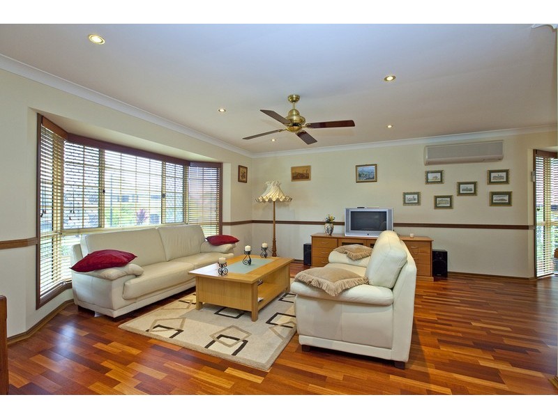 17 Pleasant Court, Cleveland QLD 4163