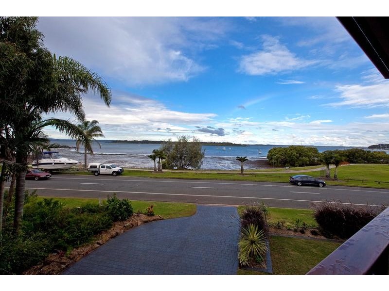 27 Orana Esplanade, Victoria Point QLD 4165