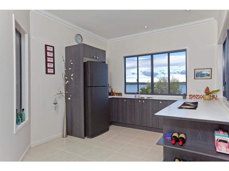 27 Orana Esplanade, Victoria Point QLD 4165