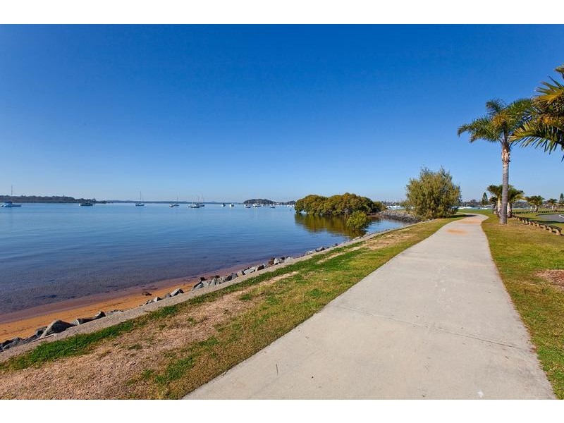 27 Orana Esplanade, Victoria Point QLD 4165