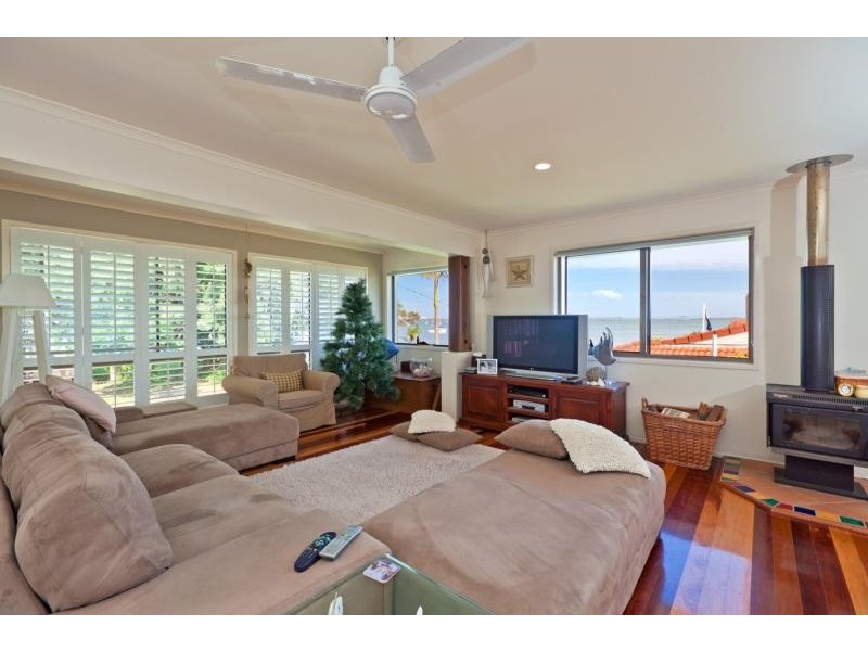 16 Edinburgh Street, Victoria Point QLD 4165