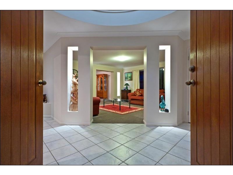 1 Pleasant Court, Cleveland QLD 4163