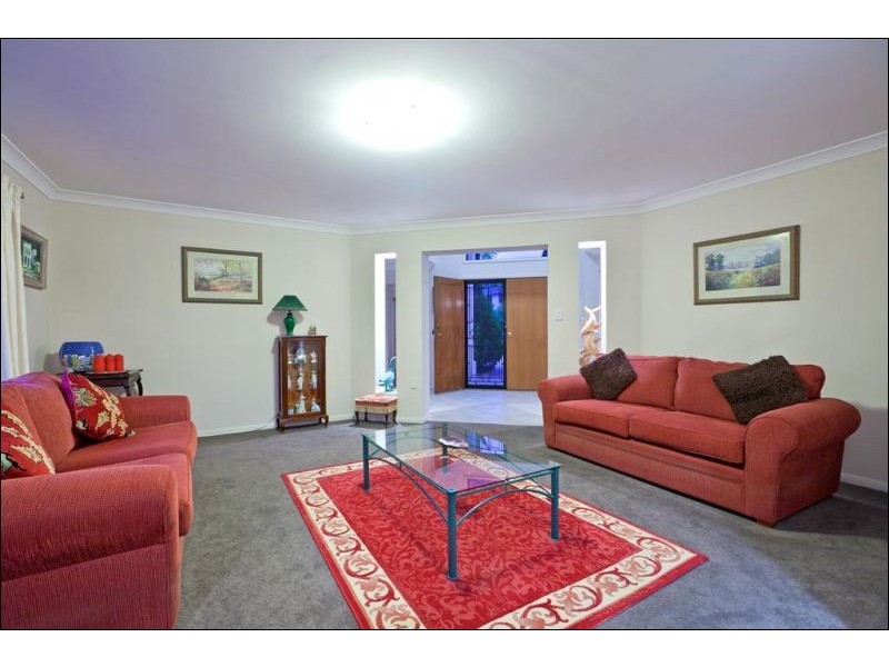 1 Pleasant Court, Cleveland QLD 4163