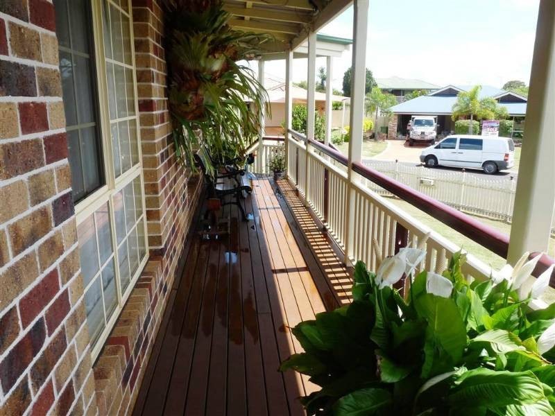18 Viewfield Street, Redland Bay QLD 4165
