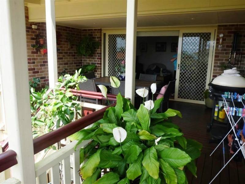 18 Viewfield Street, Redland Bay QLD 4165