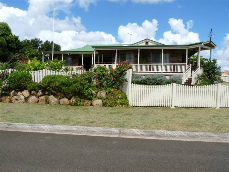 18 Viewfield Street, Redland Bay QLD 4165